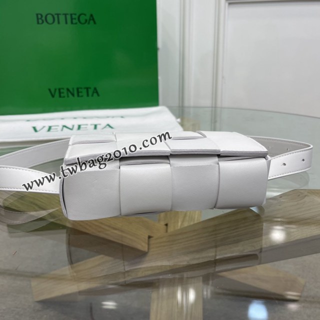Bottega veneta高端女包 KF0015石膏白色 寶緹嘉CAEESTTE腰包 BV經典款手工編織手包腰包胸包斜挎包  gxz1207
